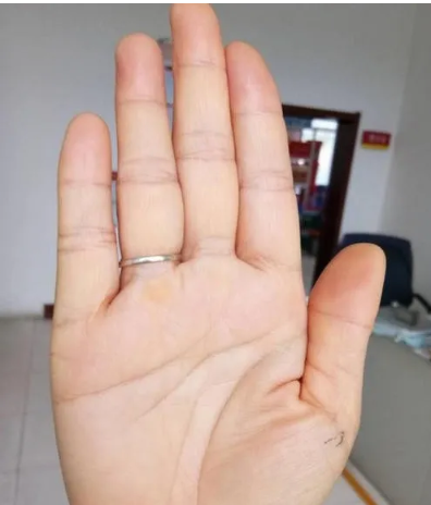 手相算命:感情线断开会离婚吗